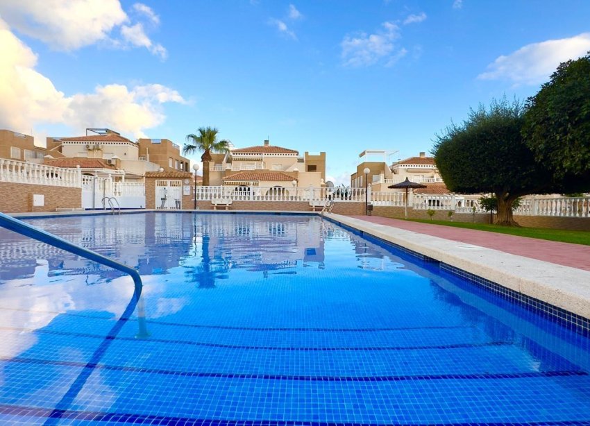 Resale - Bungalow - Torrevieja - Torreblanca