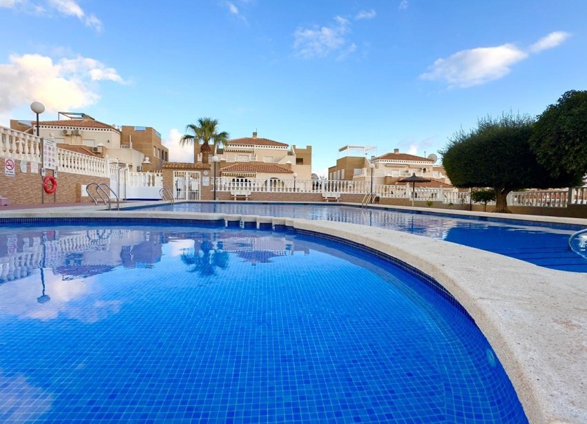 Resale - Bungalow - Torrevieja - Torreblanca