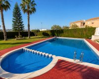 Resale - Bungalow - Torrevieja
