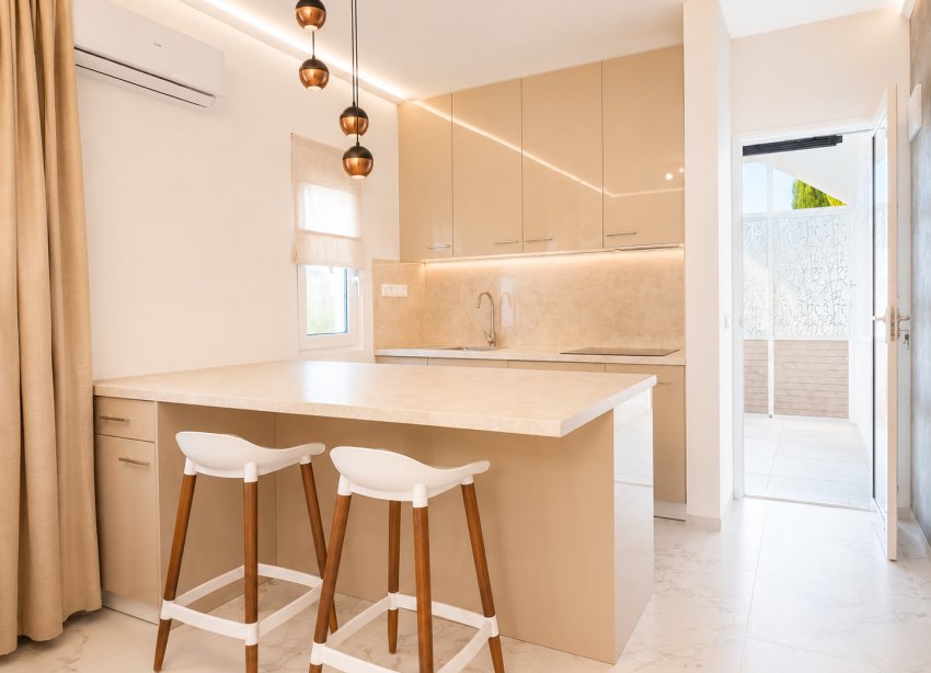 Resale - Bungalow - Torrevieja