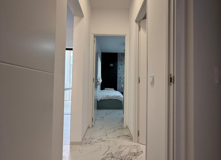 Resale - Bungalow - Torrevieja