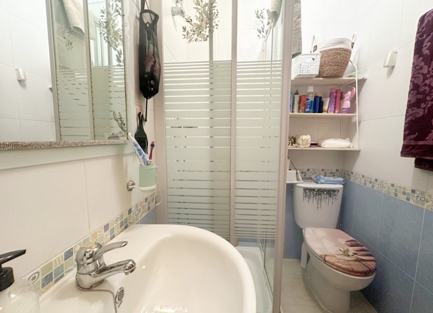 Resale - Bungalow - Torrevieja