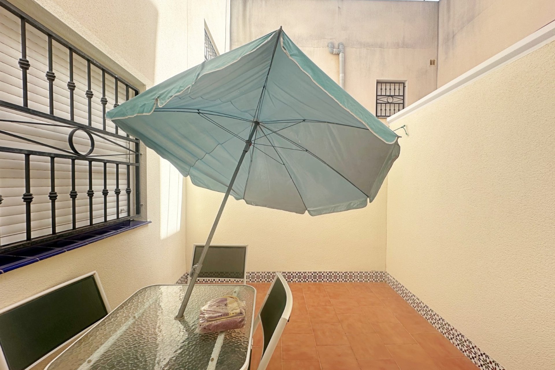 Resale - Bungalow - Torrevieja