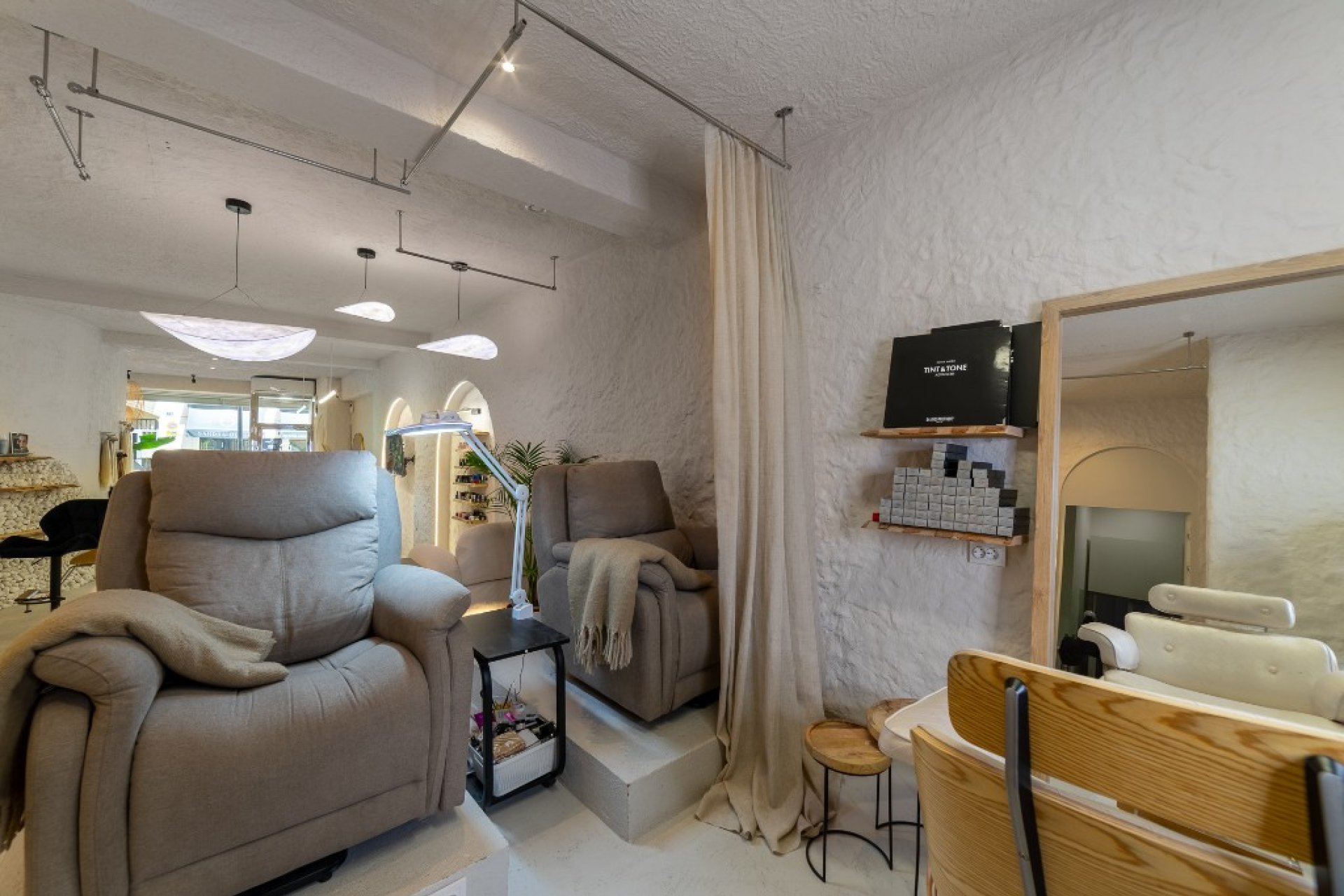 Resale - Commercial premises / Commercial unit / Retail space - Alicante - Center