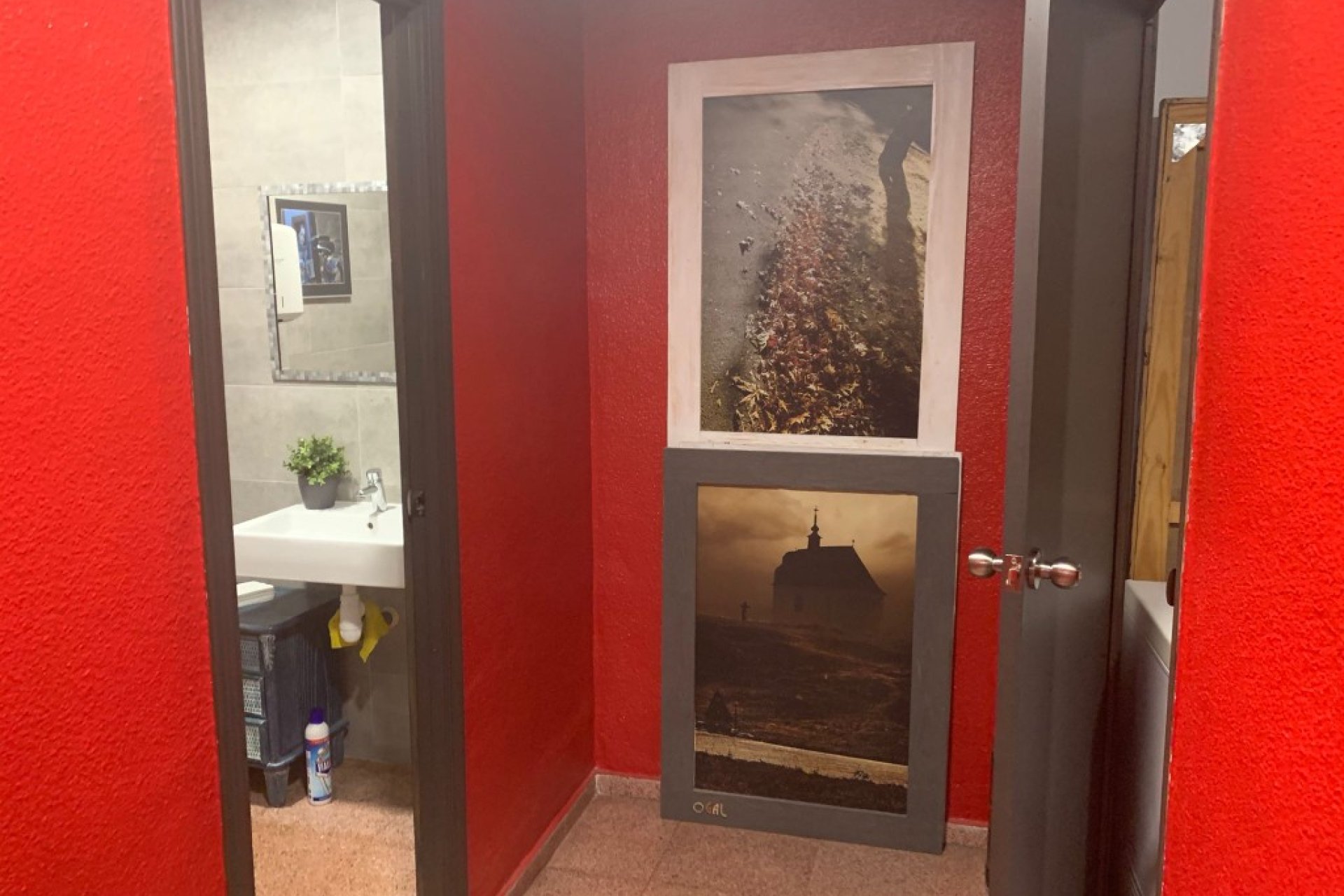 Resale - Commercial premises / Commercial unit / Retail space - Alicante