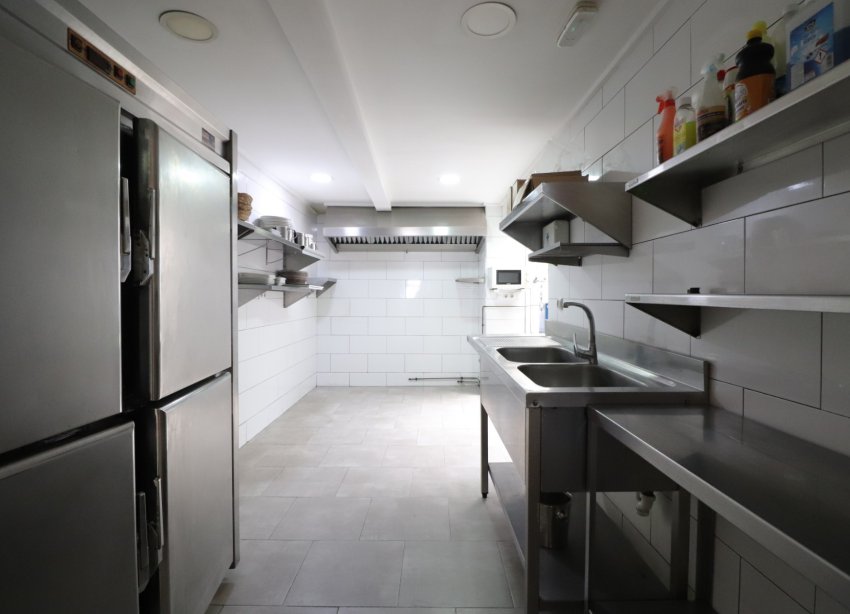 Resale - Commercial premises / Commercial unit / Retail space - Benijofar - Benijofar - Village