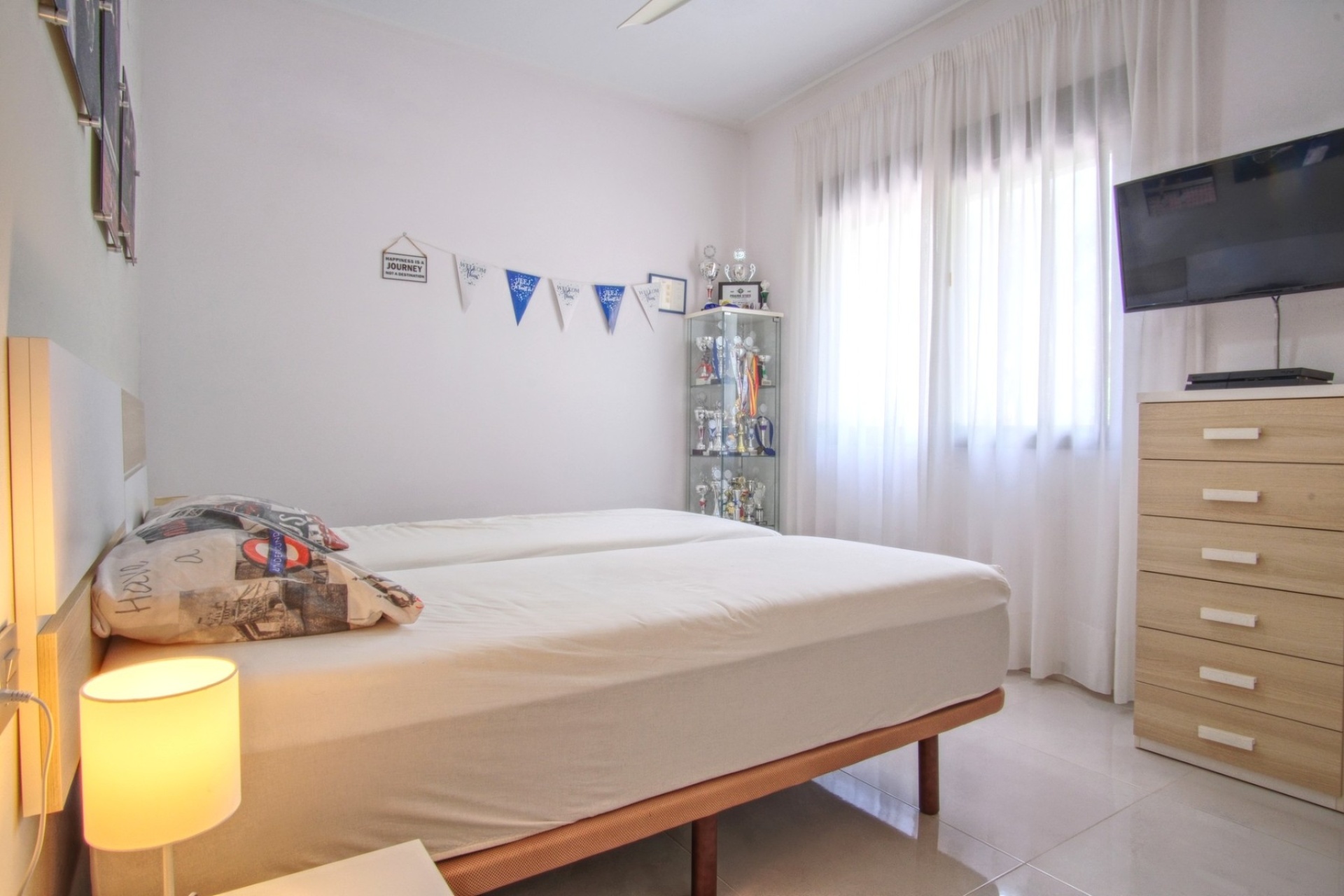 Resale - Commercial premises / Commercial unit / Retail space - Dolores - Dolores - Country