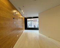 Resale - Commercial premises / Commercial unit / Retail space - Guardamar del Segura - Avenida Pais Valenciàno