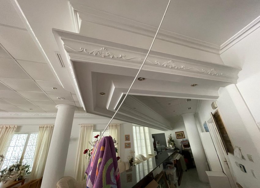 Resale - Commercial premises / Commercial unit / Retail space - Guardamar del Segura - Guardamar Playa