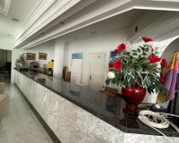 Resale - Commercial premises / Commercial unit / Retail space - Guardamar del Segura - Guardamar Playa