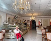 Resale - Commercial premises / Commercial unit / Retail space - Guardamar del Segura - Guardamar Playa