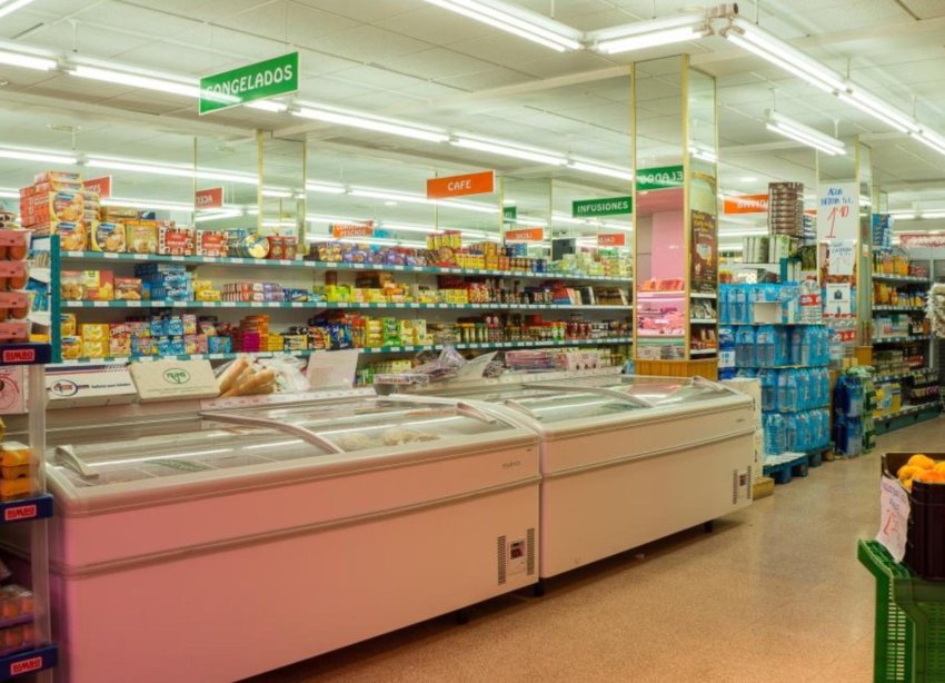 Resale - Commercial premises / Commercial unit / Retail space - Los Alcazares - Los Narejos-Punta Calera