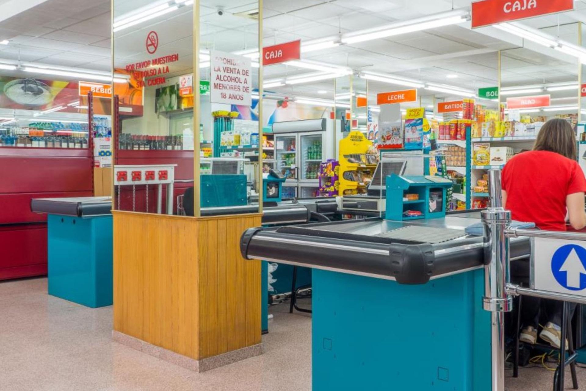 Resale - Commercial premises / Commercial unit / Retail space - Los Alcazares - Los Narejos-Punta Calera