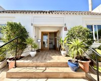 Resale - Commercial premises / Commercial unit / Retail space - Orihuela Costa - Cabo Roig