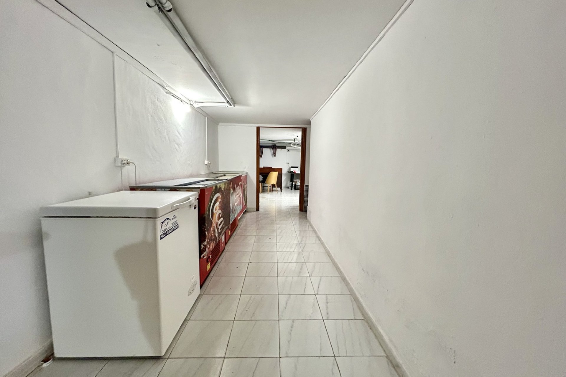 Resale - Commercial premises / Commercial unit / Retail space - Orihuela Costa - Cabo Roig