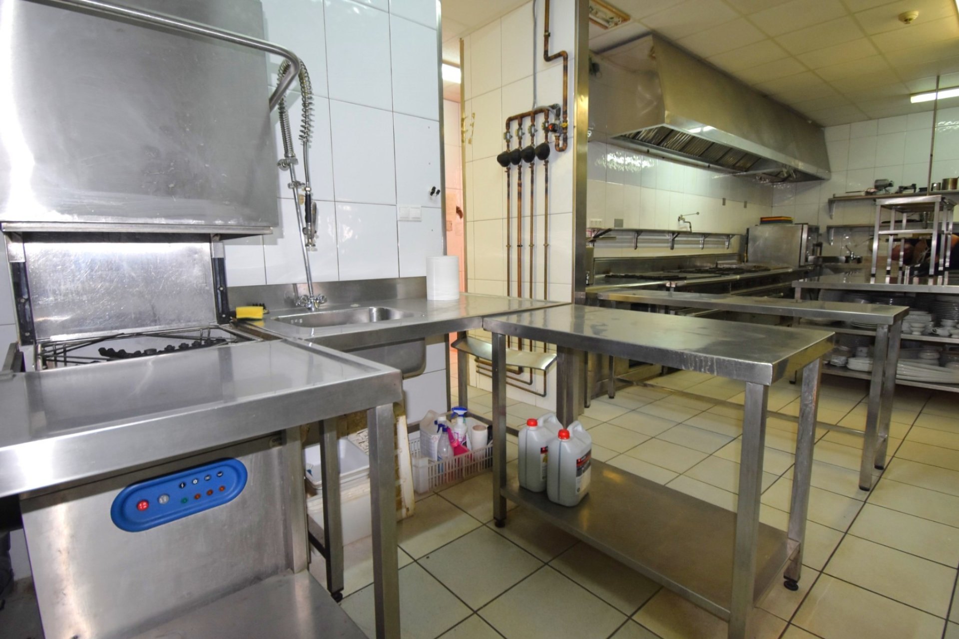 Resale - Commercial premises / Commercial unit / Retail space - Orihuela Costa - Los Dolses