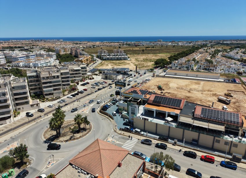 Resale - Commercial premises / Commercial unit / Retail space - Orihuela Costa - Los Dolses
