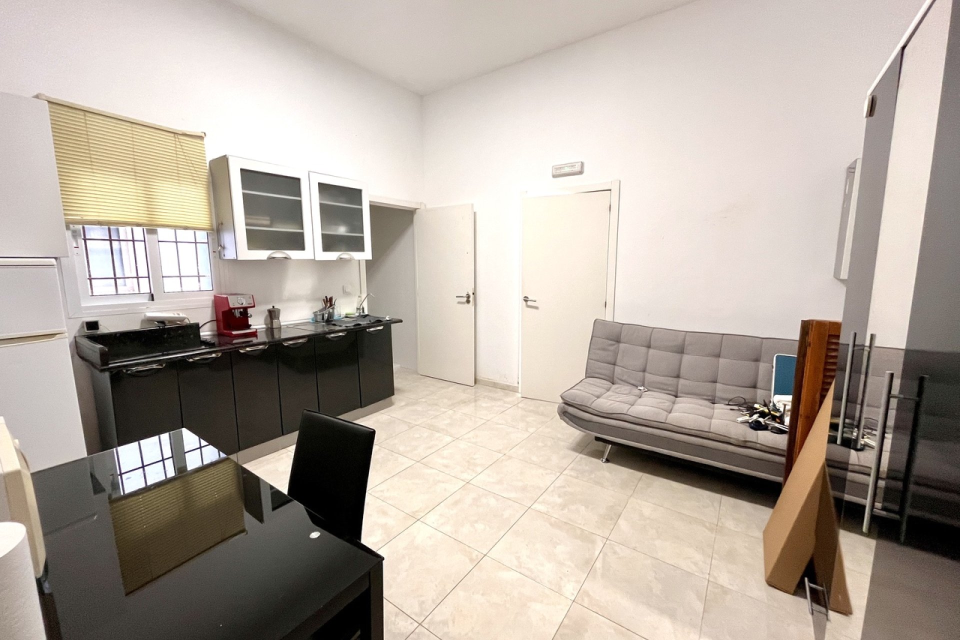 Resale - Commercial premises / Commercial unit / Retail space - Orihuela Costa - Playa Flamenca