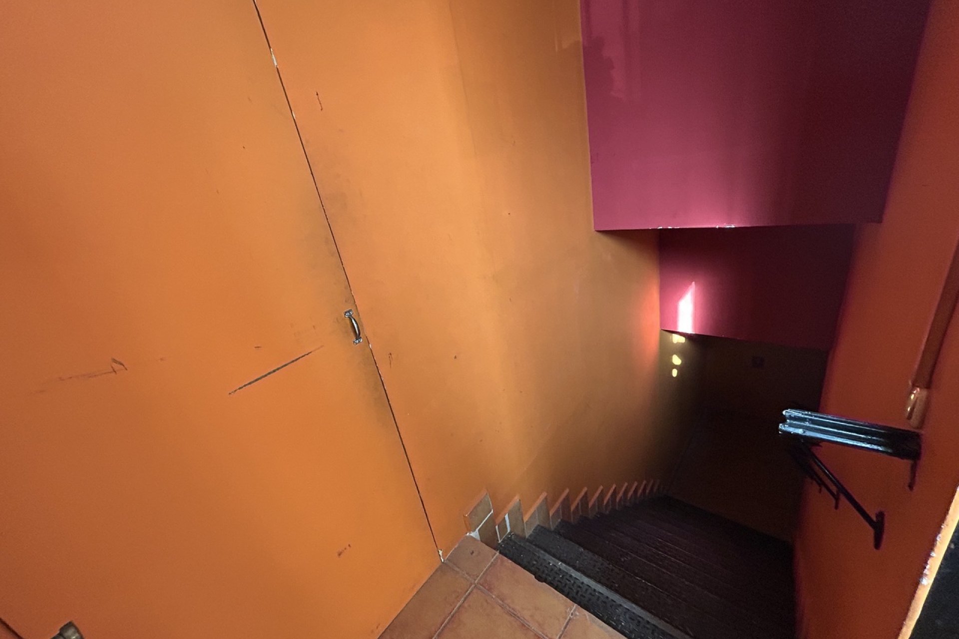 Resale - Commercial premises / Commercial unit / Retail space - Orihuela Costa - Villamartin