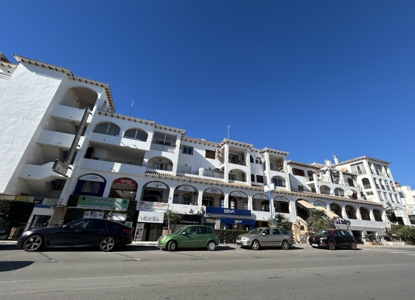 Resale - Commercial premises / Commercial unit / Retail space - Orihuela Costa - Villamartin