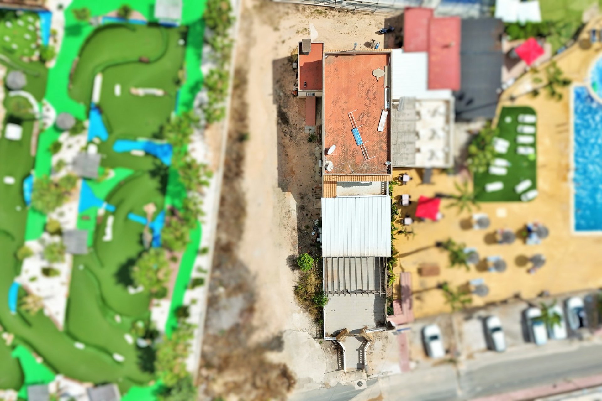 Resale - Commercial premises / Commercial unit / Retail space - Orihuela Costa - Villamartín