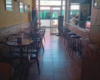 Resale - Commercial premises / Commercial unit / Retail space - Torrevieja - Centro