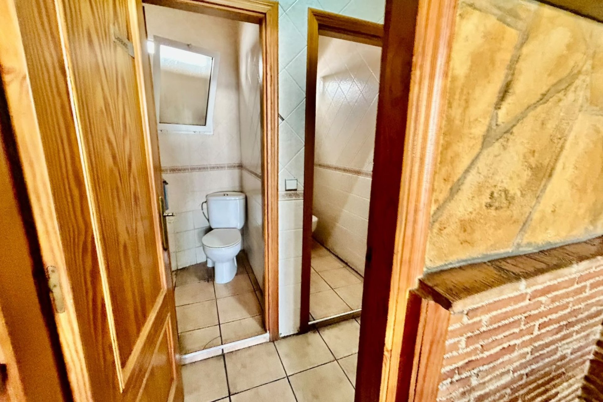 Resale - Commercial premises / Commercial unit / Retail space - Torrevieja - Centro