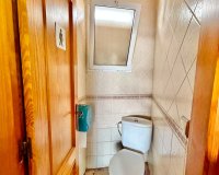 Resale - Commercial premises / Commercial unit / Retail space - Torrevieja - Centro