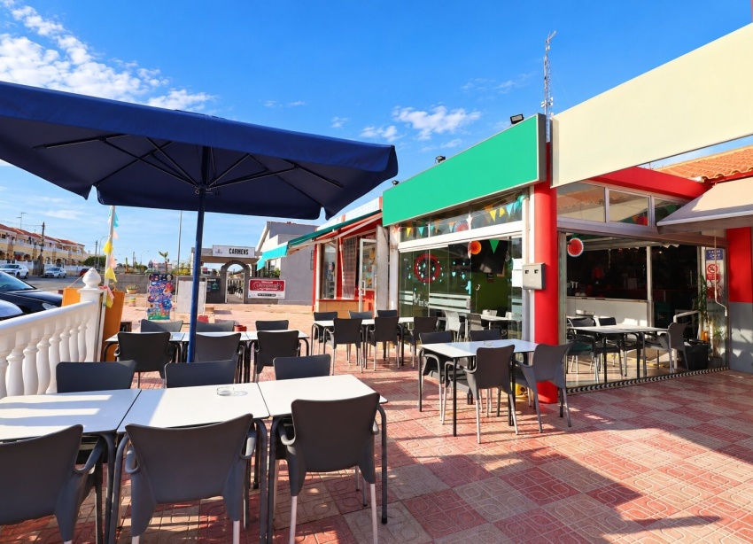 Resale - Commercial premises / Commercial unit / Retail space - Torrevieja - El Chaparral