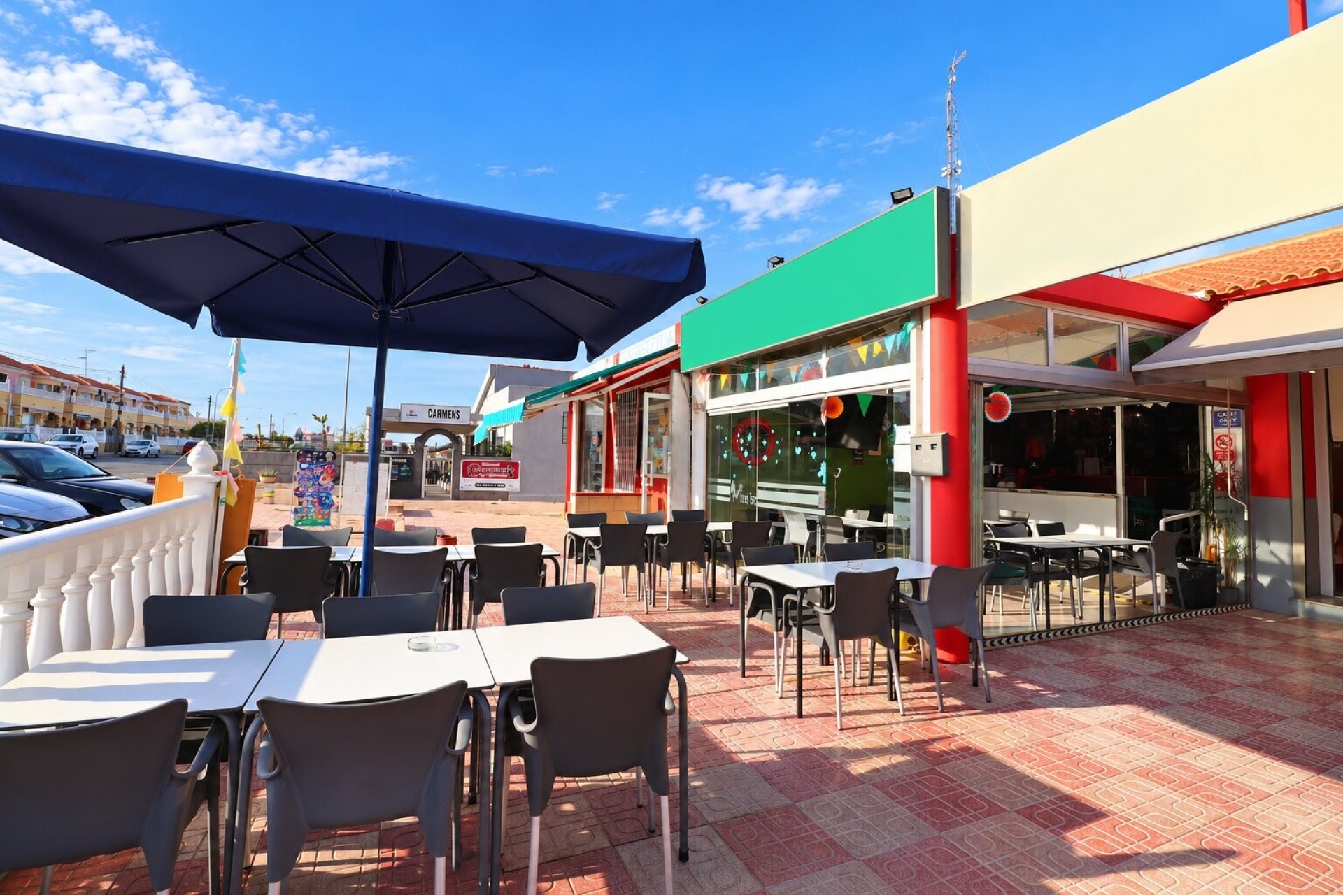 Resale - Commercial premises / Commercial unit / Retail space - Torrevieja - El Chaparral