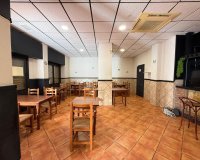 Resale - Commercial premises / Commercial unit / Retail space - Torrevieja - Estacion de autobuses