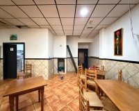 Resale - Commercial premises / Commercial unit / Retail space - Torrevieja - Estacion de autobuses