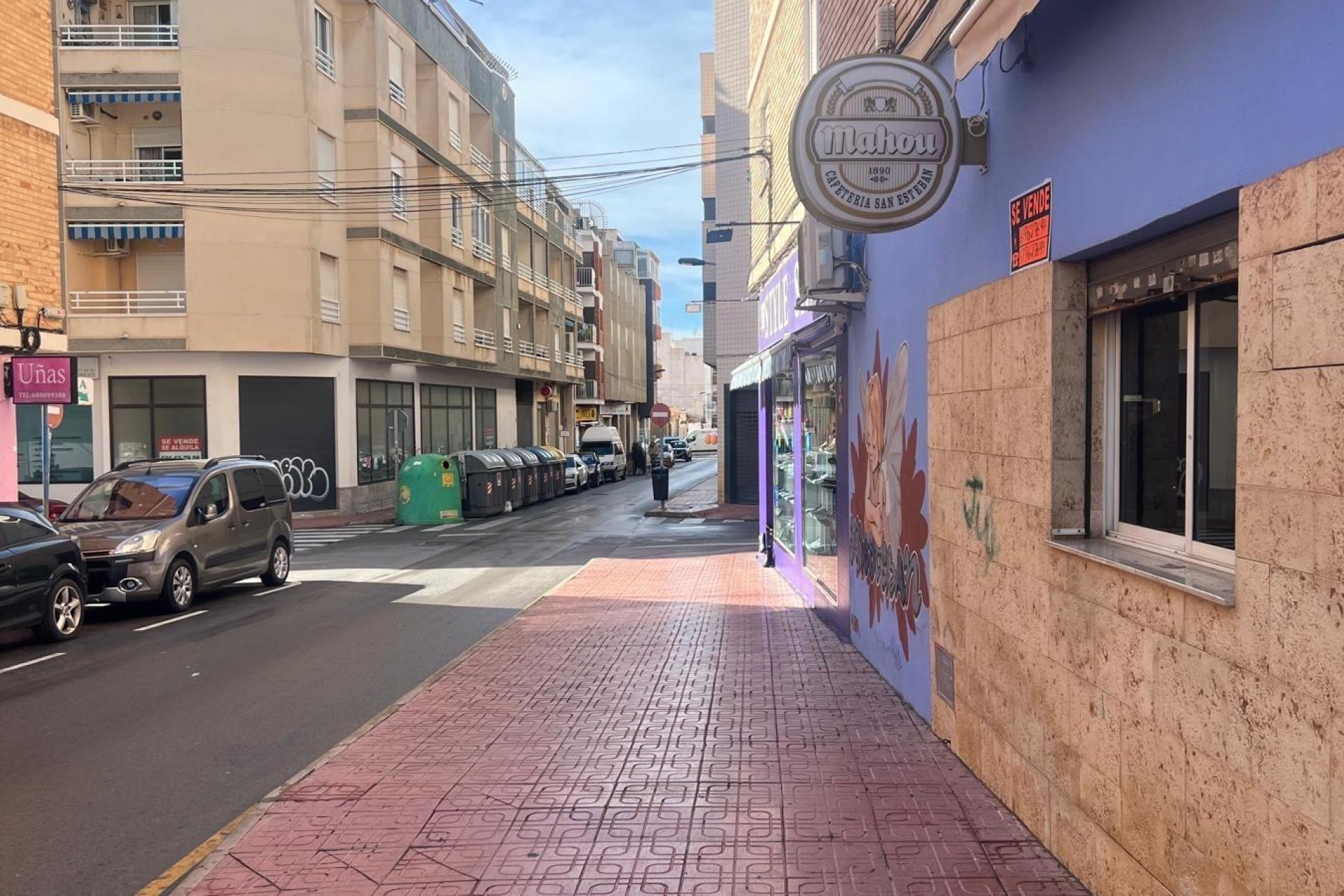 Resale - Commercial premises / Commercial unit / Retail space - Torrevieja - Estacion de autobuses