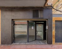 Resale - Commercial premises / Commercial unit / Retail space - Torrevieja - La Mata pueblo