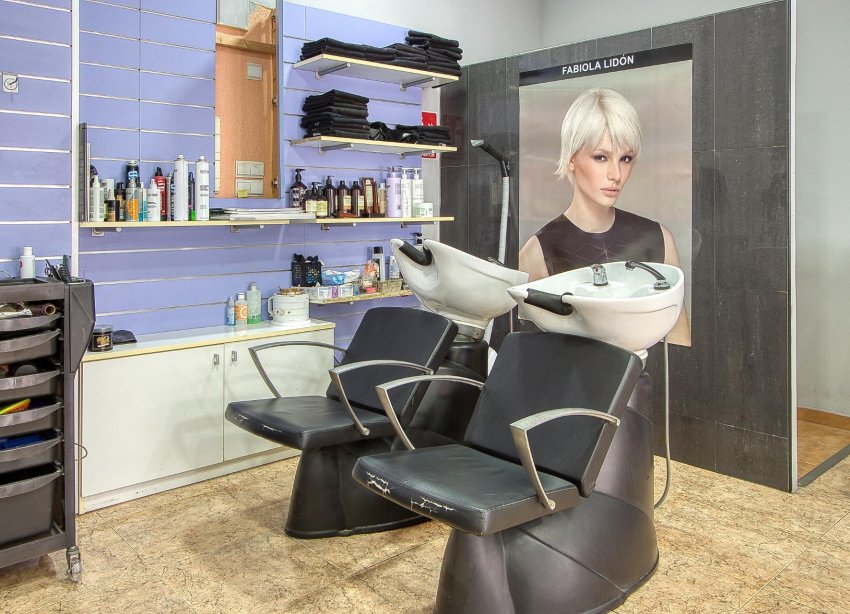 Resale - Commercial premises / Commercial unit / Retail space - Torrevieja - La Mata