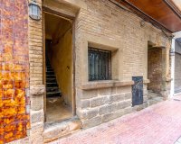 Resale - Commercial premises / Commercial unit / Retail space - Torrevieja - Playa del cura