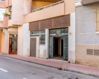 Resale - Commercial premises / Commercial unit / Retail space - Torrevieja