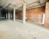 Resale - Commercial premises / Commercial unit / Retail space - Torrevieja