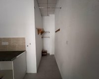 Resale - Commercial premises / Commercial unit / Retail space - Torrevieja