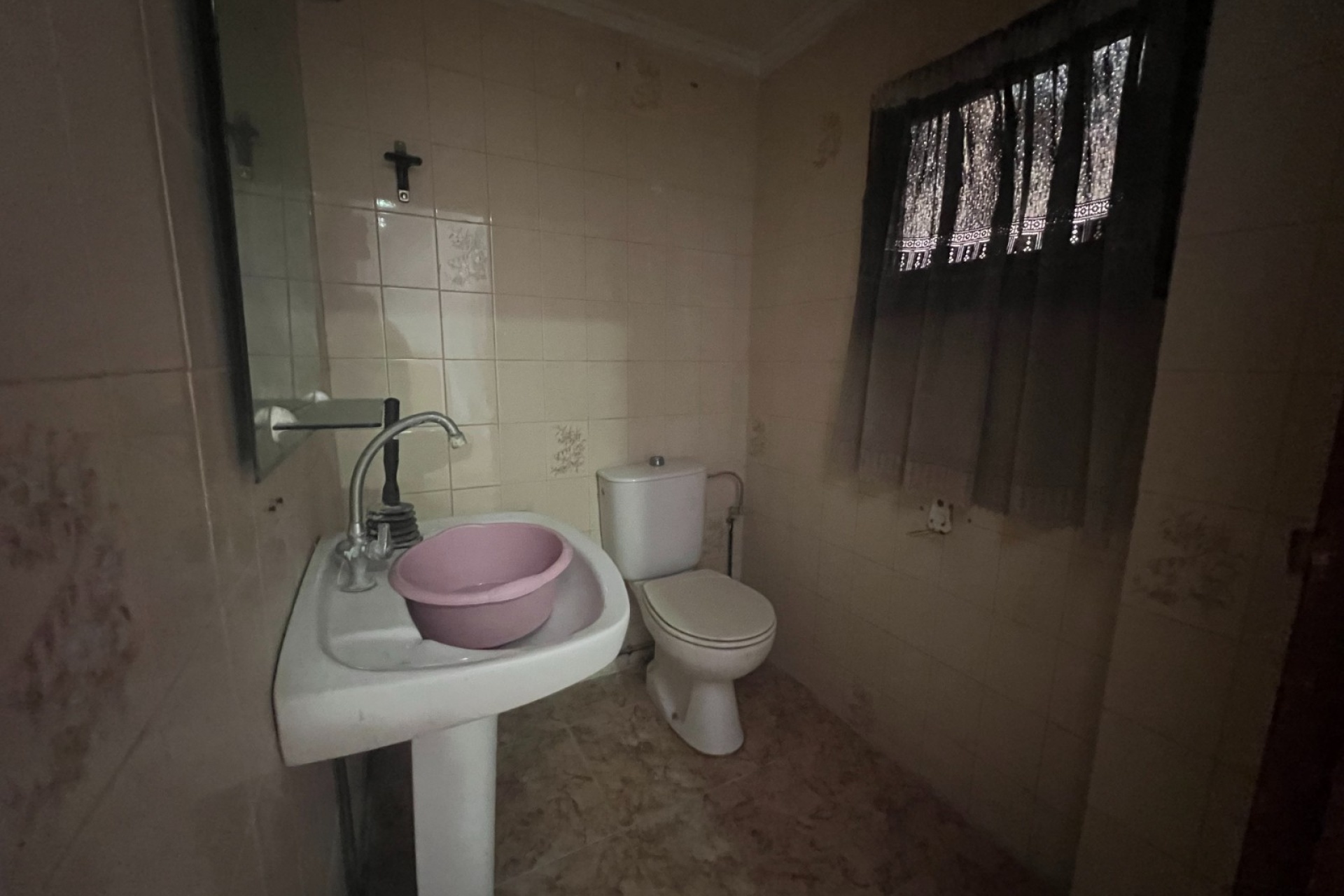 Resale - Commercial space - Guardamar del Segura - Cervantes
