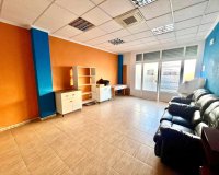 Resale - Commercial Unit - Jacarilla