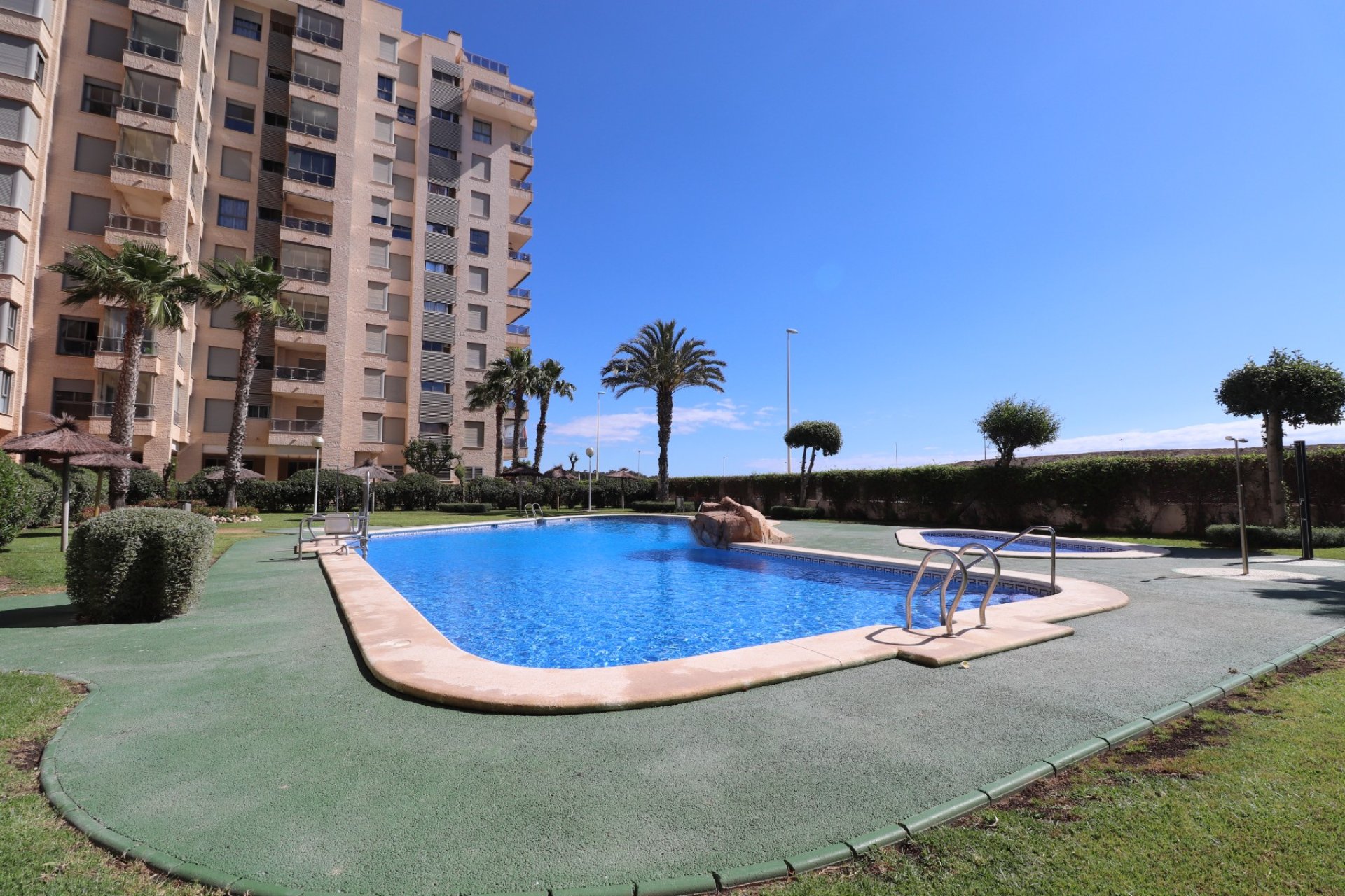 Resale - Duplex / Two-storey apartment - Guardamar del Segura - Guardamar del Segura - Town