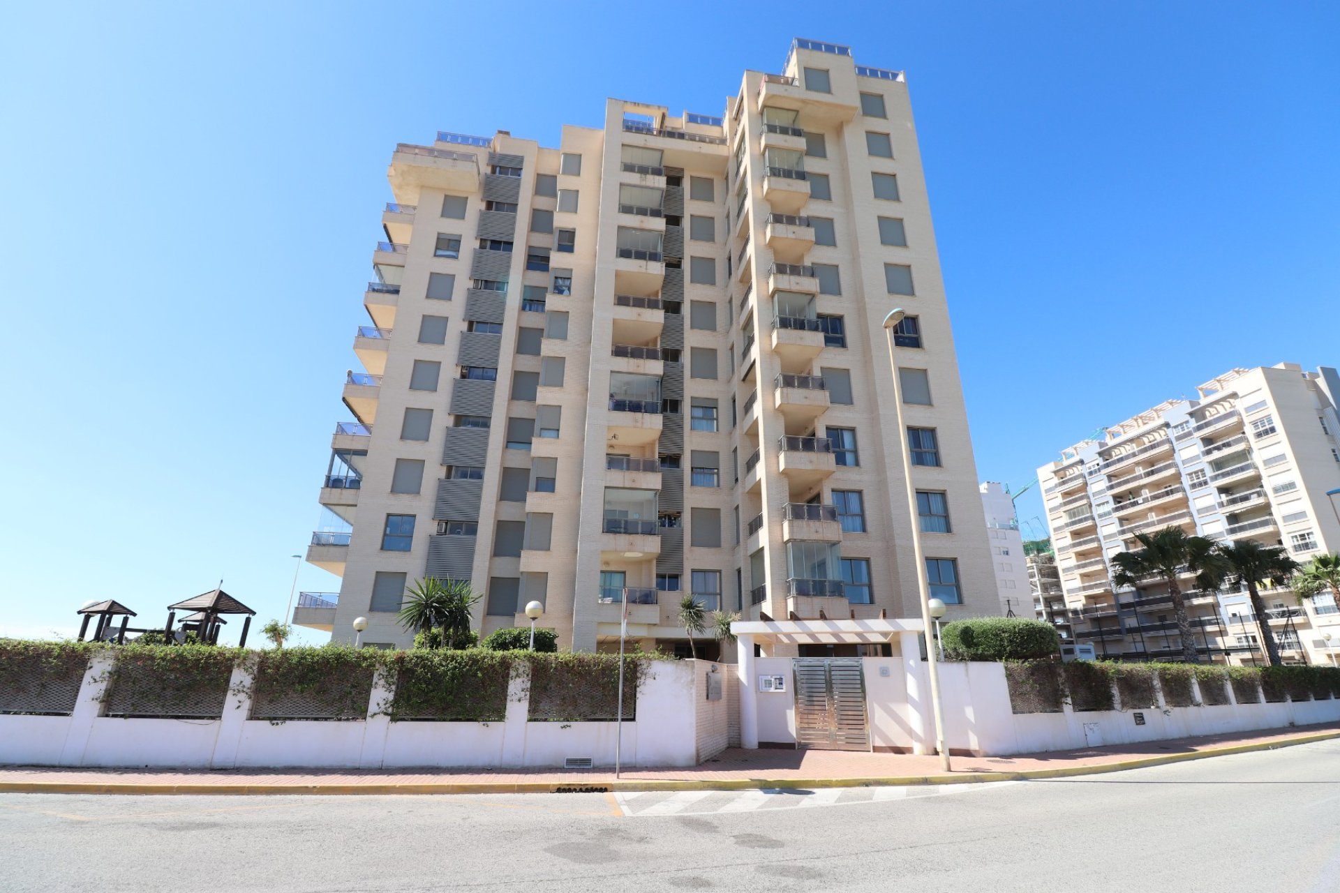 Resale - Duplex / Two-storey apartment - Guardamar del Segura - Guardamar del Segura - Town