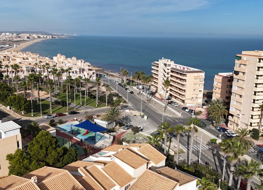 Resale - Duplex / Two-storey apartment - La Mata