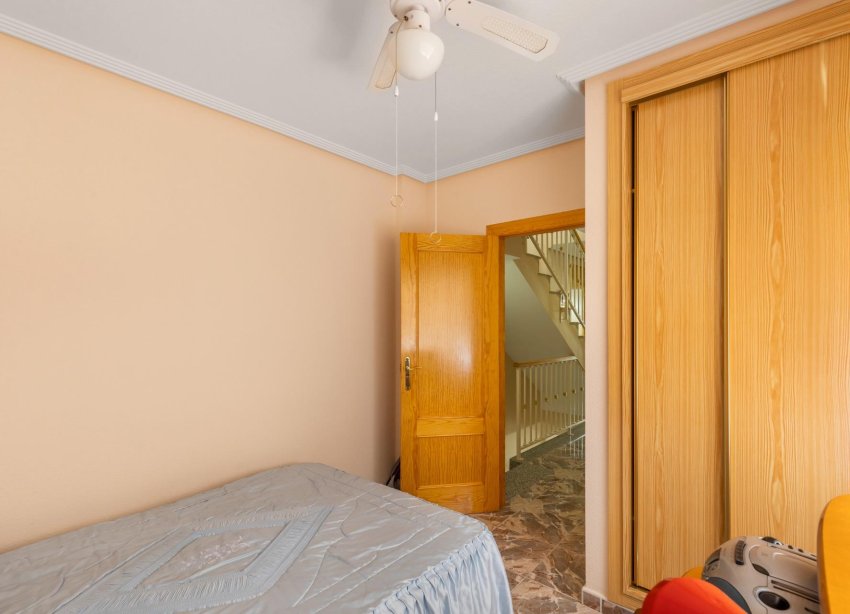 Resale - Duplex / Two-storey apartment - Los Alcazares - Centro