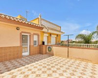 Resale - Duplex / Two-storey apartment - Los Alcazares - Centro