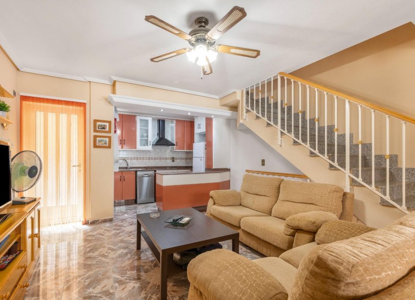 Resale - Duplex / Two-storey apartment - Los Alcazares - Centro