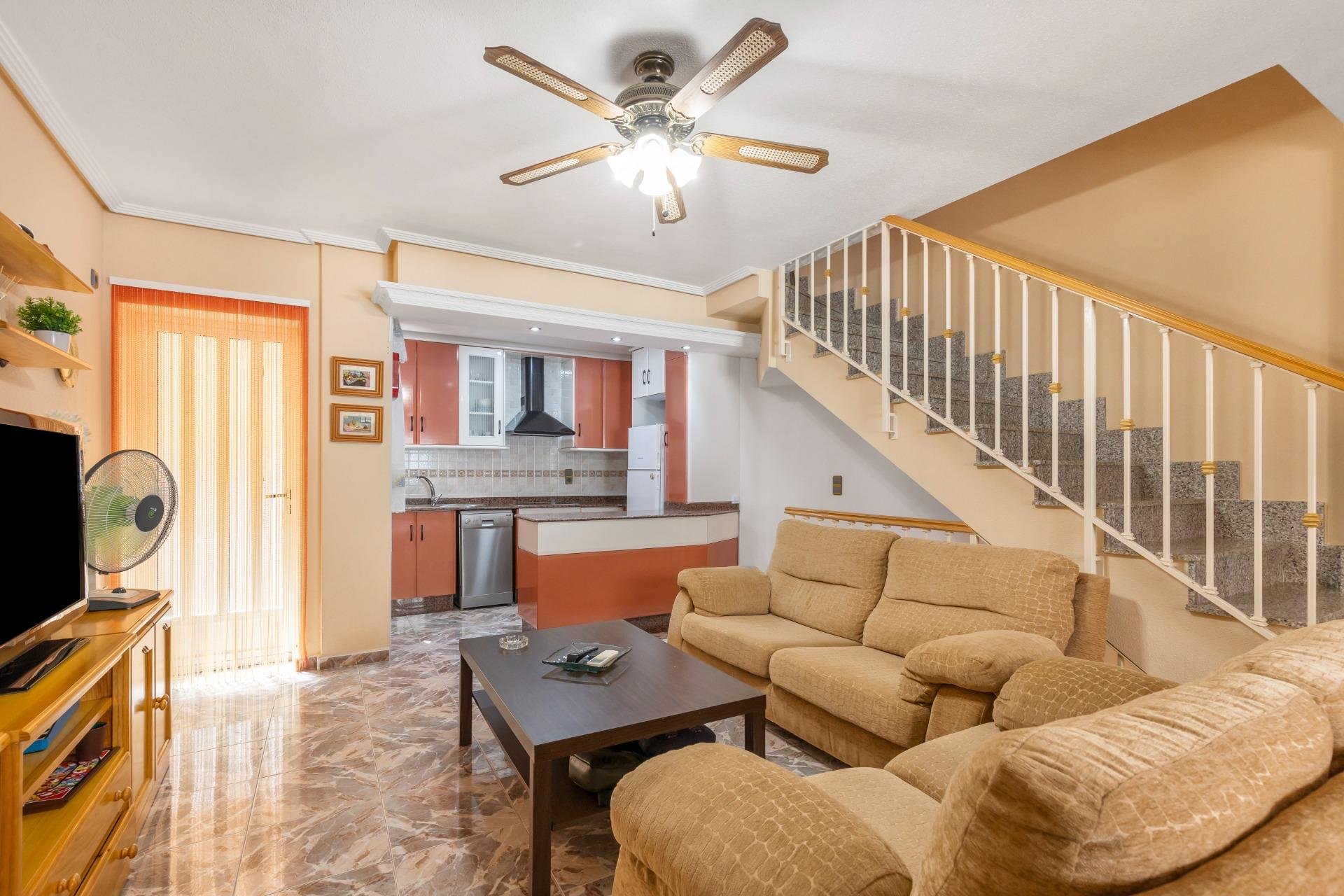 Resale - Duplex / Two-storey apartment - Los Alcazares - Centro