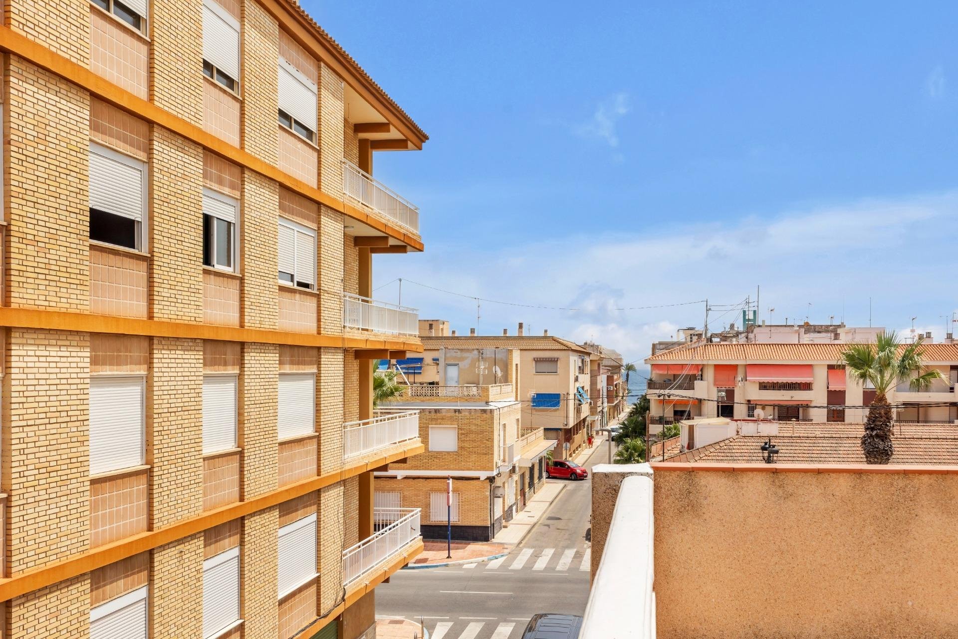 Resale - Duplex / Two-storey apartment - Los Alcazares - Centro