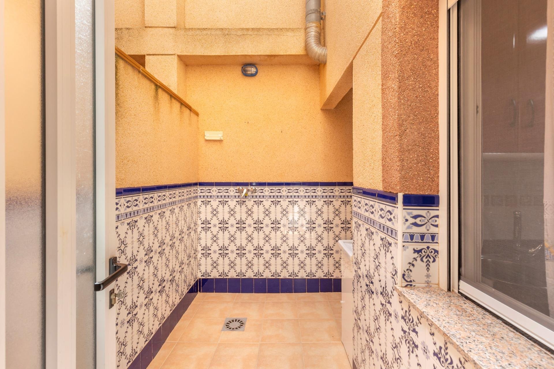 Resale - Duplex / Two-storey apartment - Los Alcazares - Centro